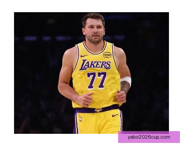 东契奇称肯纳德绝杀精彩澄清并非故意吃T却吐槽部分言论令人无语