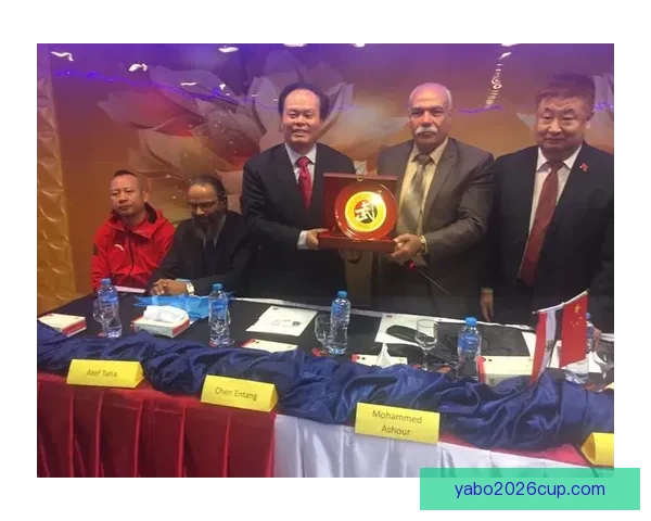 安东:门兴整体强度明显占优各位置关键对抗均获胜 安东:门兴整体强度明显占优各位置关键对抗均获胜